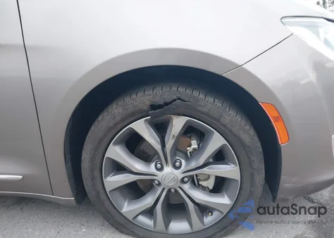 2018 Chrysler Pacifica Limited from USA, damaged, VIN 2C4RC1GG7JR320978